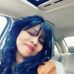 Meet your Posher, Linda